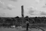 Africa-Togo-Child_on_the_road.jpg