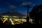 Guatemala-Antigua_Church_and_Volcan.JPG